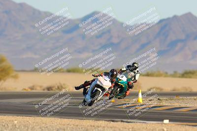 media/Dec-09-2023-SoCal Trackdays (Sat) [[76a8ac2686]]/Turn 15 Set 2 (245pm)/